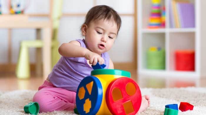 Learning activities for 2-3 year old Toddlers - Learning from Playing